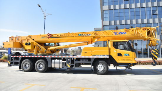 XCMG QY25K5D_3 truck crane gives you a sense of security during hoisting